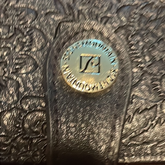 NWT leather wristlet - Picture 4 of 14